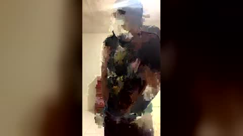 Snapshot of romeotyn chatting on February 11, 1:54 am romeotyn online show from February 11, 1:54 am