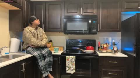 Snapshot of romeotyn chatting on February 26, 5:45 pm romeotyn online show from February 26, 5:45 pm