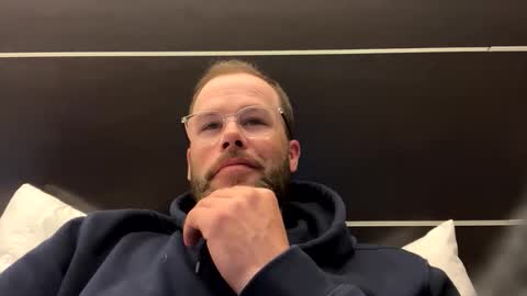 ronald2774 online show from April 19, 3:28 am