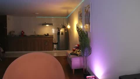 Roni online show from March 13, 2:29 am