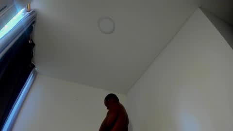 Ronnie 777 online show from October 26, 8:04 pm