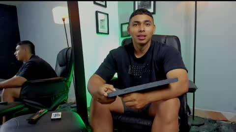 RonnieCanford online show from April 2, 4:37 pm