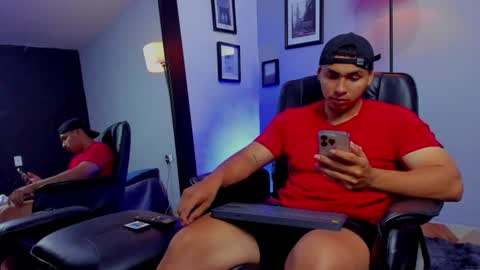 ronnie_crawford online show from June 13, 6:39 pm