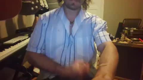 ronniejohnston13 online show from October 4, 5:49 am