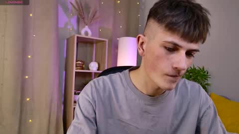 Rony online show from February 6, 7:28 pm