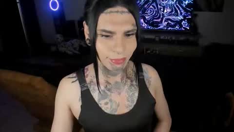 herreraisa offical online show from March 25, 6:08 am