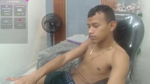 Snapshot of rory_castro chatting on September 10, 11:27 pm RORY CASTRO online show from September 10, 11:27 pm