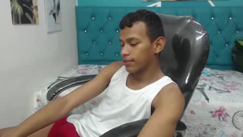 Snapshot of rory_castro chatting on September 28, 10:59 pm RORY CASTRO online show from September 28, 10:59 pm