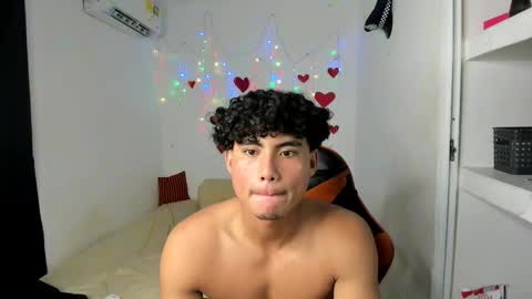 rory_peters_ online show from February 18, 5:53 pm