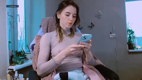 rosa843850 online show from April 2, 3:31 pm