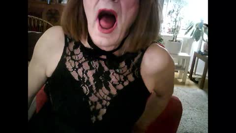 Snapshot of rosa_teevee chatting on January 17, 11:40 pm Tina online show from January 17, 11:40 pm