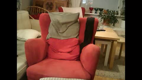 Snapshot of rosa_teevee chatting on February 15, 12:26 am Tina online show from February 15, 12:26 am