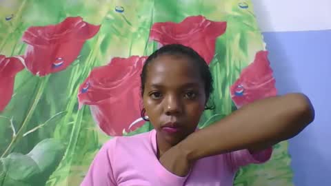 rosah225127 online show from April 10, 5:23 am