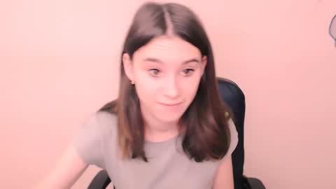 Rose online show from December 4, 8:12 am