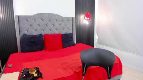 Rosalinda online show from March 24, 3:17 pm