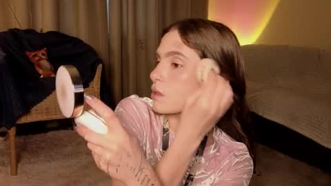 Kylie online show from April 17, 5:16 pm