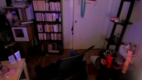 rose257044 online show from February 21, 5:03 pm