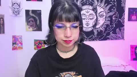 Ally online show from April 10, 7:07 pm