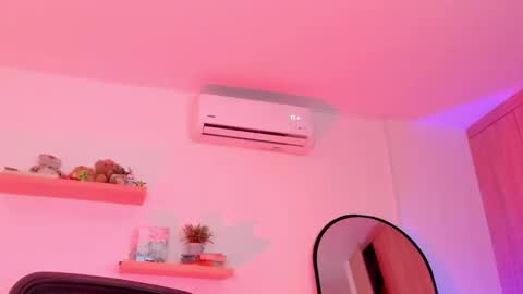 Rose Saenz online show from October 8, 7:55 pm