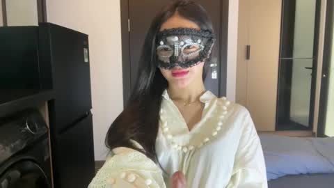 rose_ah online show from April 10, 4:50 am