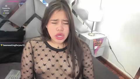 Rose 3 online show from October 30, 5:57 pm