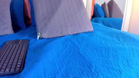 Rosse online show from February 4, 7:09 pm