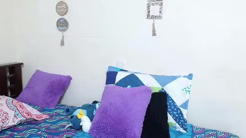 Snapshot of rose_towers4 chatting on January 16, 10:08 am rose_towers4 online show from January 16, 10:08 am