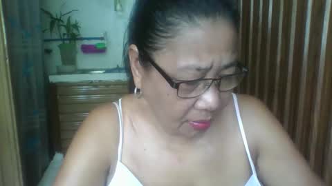 rosebelle66 online show from May 26, 2:07 am