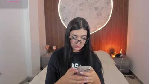 Rose online show from March 18, 12:41 pm