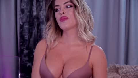 Sonia online show from November 6, 2:07 pm