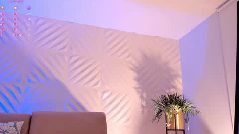 Snapshot of roseferrera chatting on March 4, 2:17 am Rose online show from March 4, 2:17 am