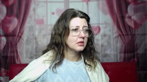 RoseHille online show from February 10, 3:49 pm