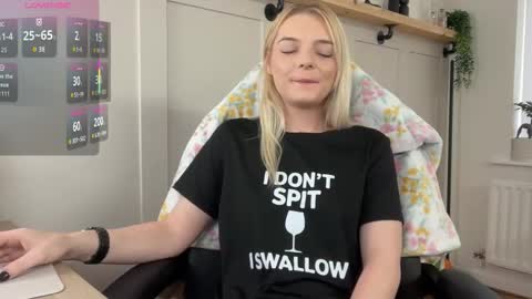 rose97 online show from October 29, 9:00 am