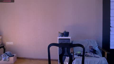 Rose online show from October 12, 8:02 am