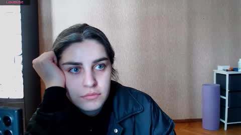 Rose online show from March 3, 10:43 am