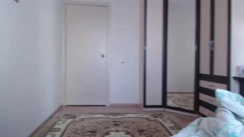 Snapshot of rosendalounsberry chatting on May 14, 2:13 pm Lina online show from May 14, 2:13 pm