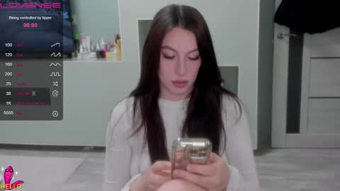 Snapshot of rosepage chatting on February 13, 8:49 pm Julia online show from February 13, 8:49 pm