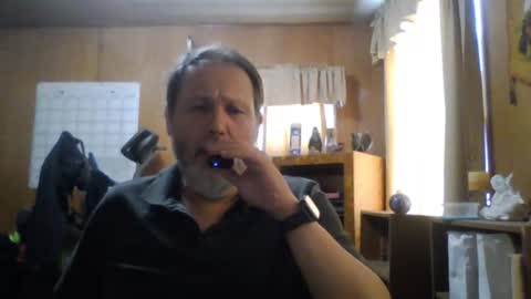 Snapshot of rosepanda chatting on February 6, 6:56 pm Lost4gain online show from February 6, 6:56 pm