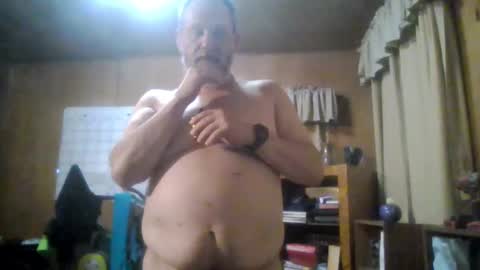 Snapshot of rosepanda chatting on October 5, 1:26 am Lost4gain online show from October 5, 1:26 am