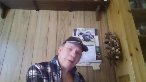 roses2u1958 online show from March 17, 11:02 am