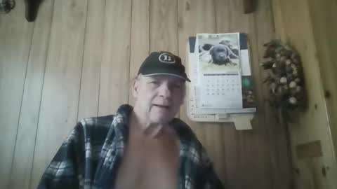 roses2u1958 online show from March 21, 10:31 am