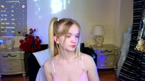 Sweety Kate online show from October 4, 4:21 am