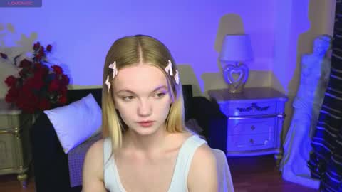 Sweety Kate online show from October 5, 4:33 am