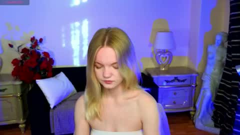 Sweety Kate online show from October 6, 4:21 am