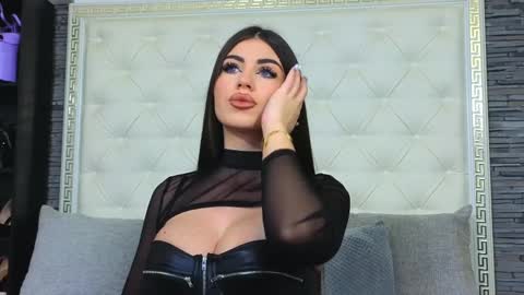 Gabriela online show from April 2, 5:49 am