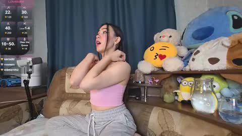 Snapshot of rosewr chatting on October 11, 1:09 pm RoseWr online show from October 11, 1:09 pm