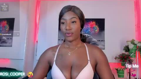 Snapshot of rosi_cooper chatting on June 19, 11:14 am rosi_cooper online show from June 19, 11:14 am
