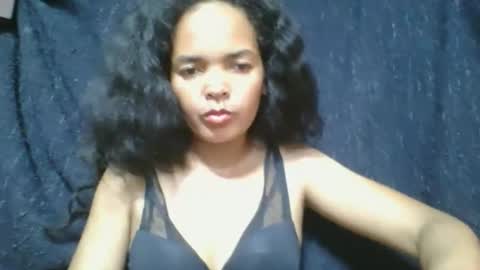 rosia685234 online show from March 26, 6:13 pm