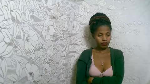 rosia online show from November 9, 9:02 pm