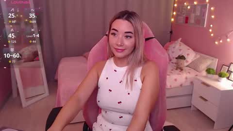 Rosie online show from November 11, 1:16 am